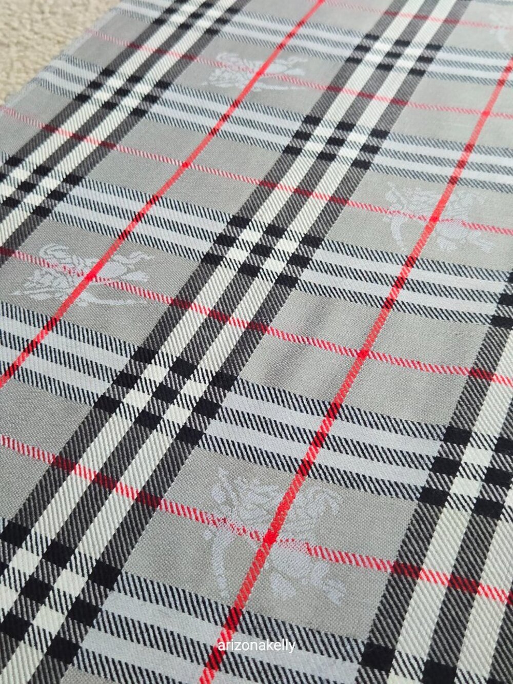 Burberry Grey Nova Check Plaid Scarf With Jacquard Branding & Equestrian Knight - Picture 5 of 13